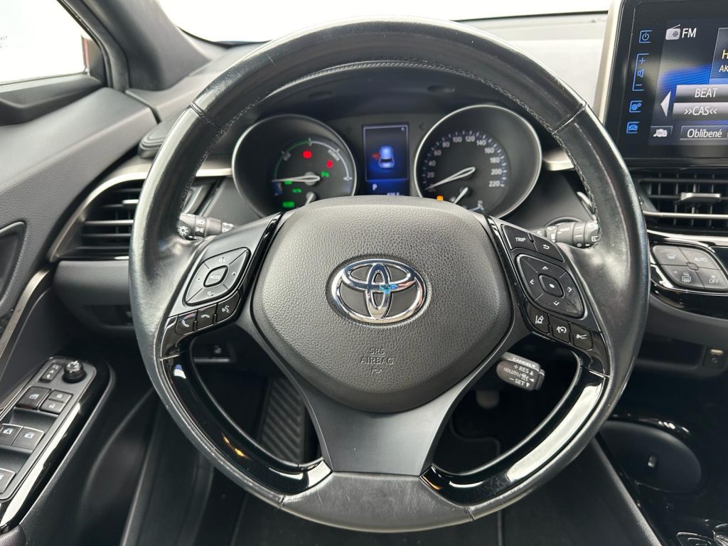 Toyota C-HR  1,8 HSD e-CVT Selection