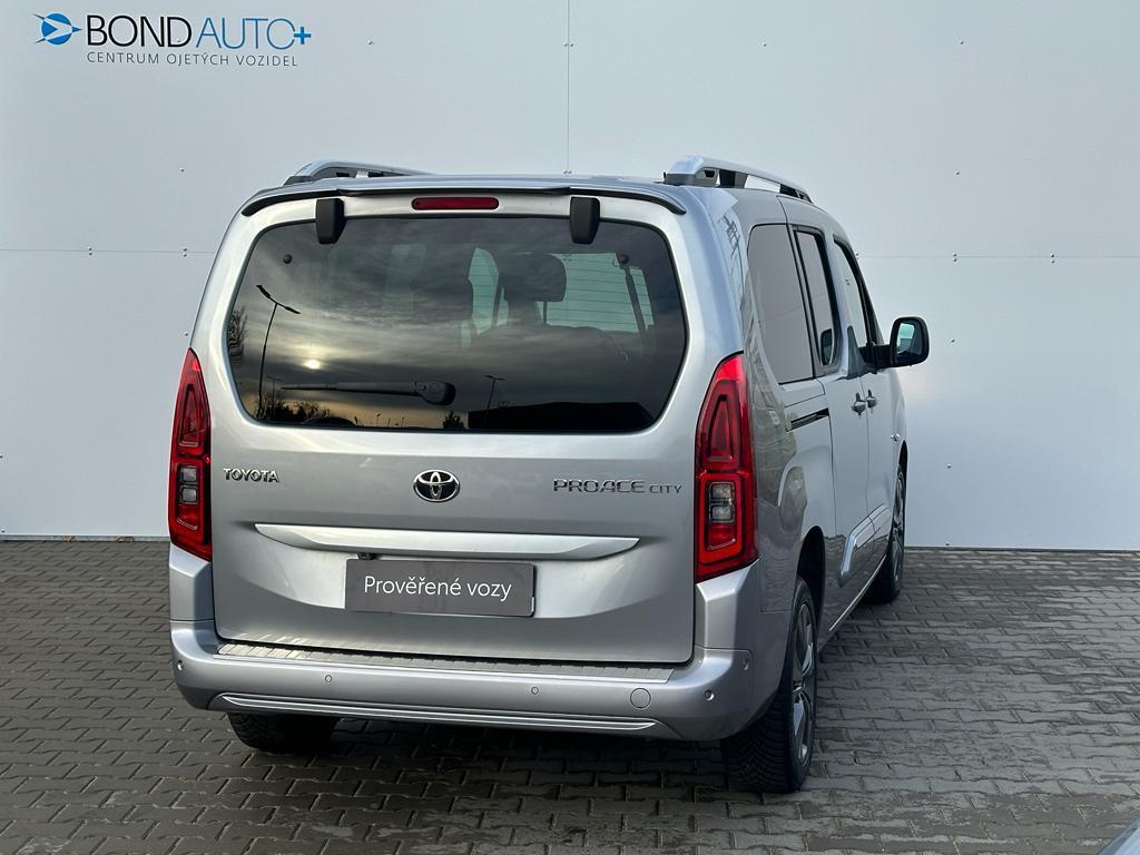 Toyota Proace City Verso 1.2 T 8AT Family Comfort
