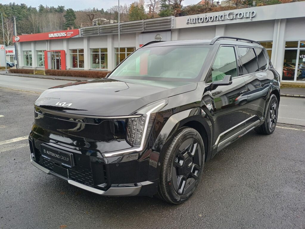 KIA EV9  T LINE 4×4+PNS+RELAX+DIGI