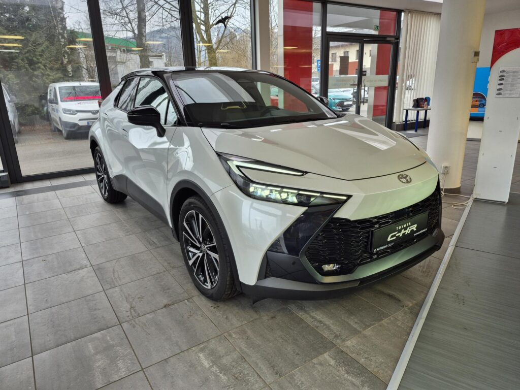 Toyota C-HR  Executive 2.0 Hybrid (198 k) 4x4
