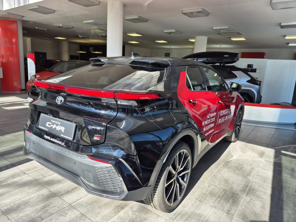 Toyota C-HR 2,0 Plug in Hybrid GR Sport Premier Edition