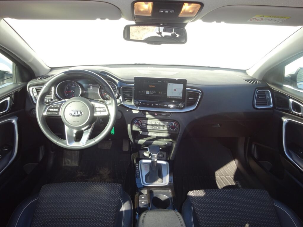 KIA XCeed  1.5 T-GDI DCT Exclusive Winter