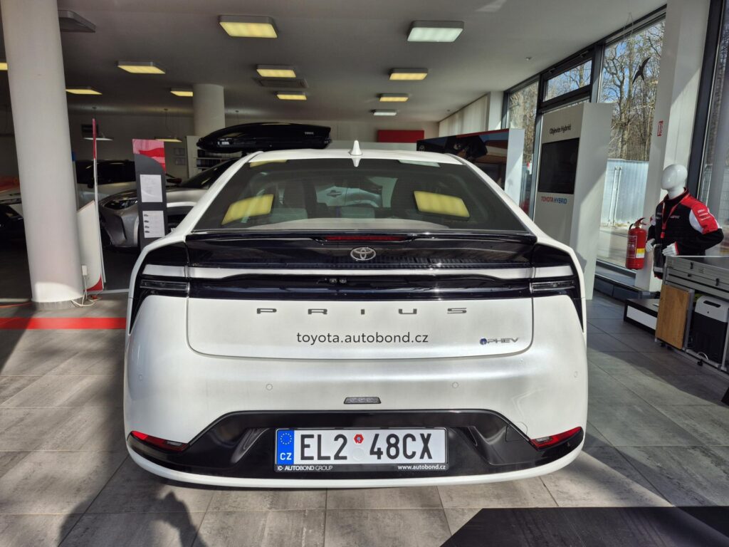 Toyota Prius  Prestige 2.0 Plug-in Hybrid (223 k) e-CVT