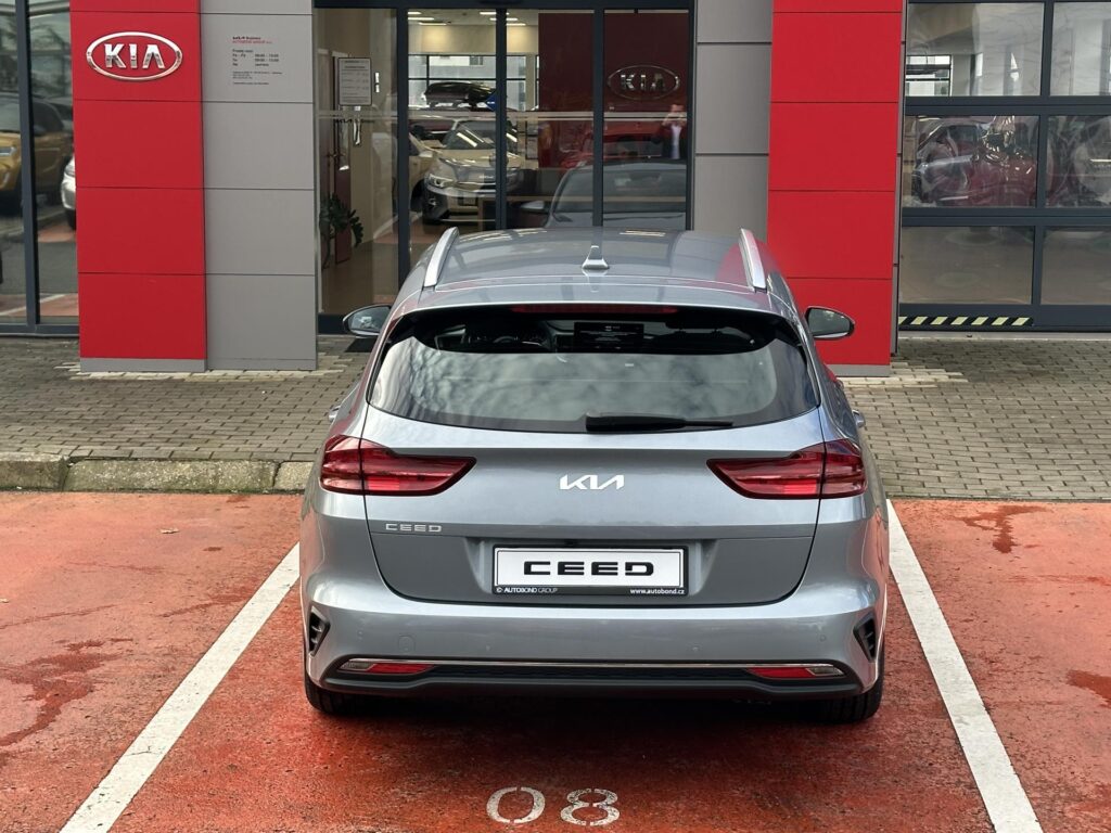 KIA Ceed  SW CD 1,5 T-GDi GPF SPIN *