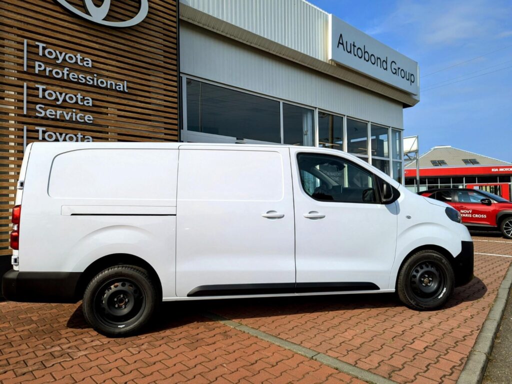 Toyota ProAce  L2 2.0 Diesel 140 6MT Active + Multimedia + Navi