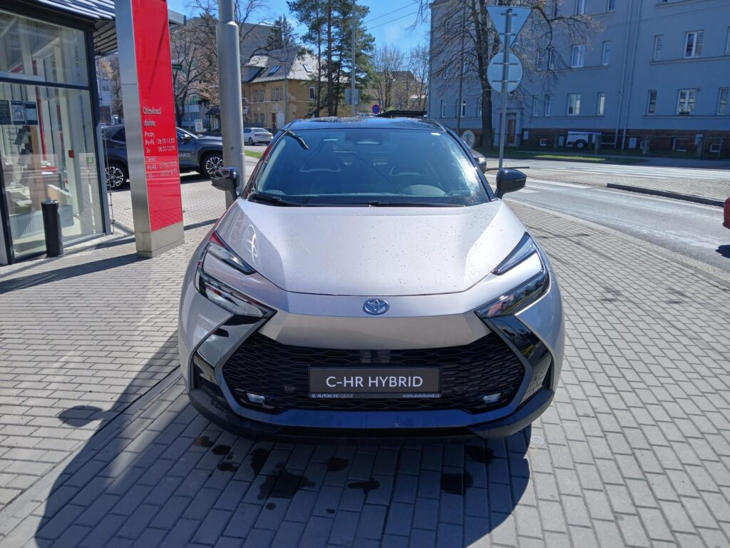 Toyota C-HR  2.0 HEV Executive 4x4