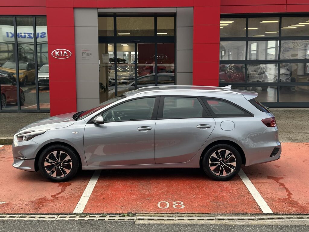 KIA Ceed  SW CD 1,5 T-GDi GPF SPIN *