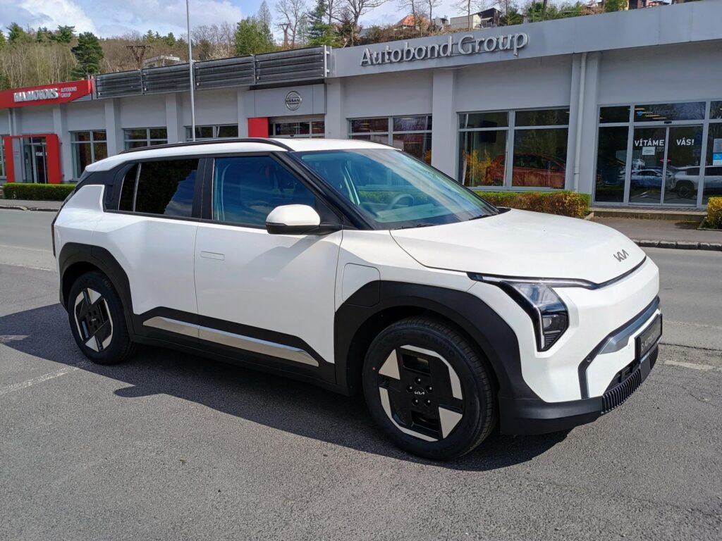 KIA EV3  EARTH 4×2 81,4KWH+V2L
