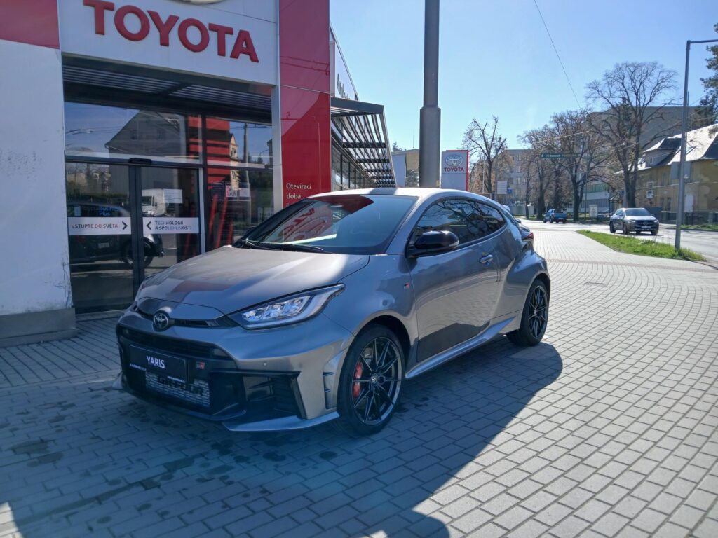 Toyota GR Yaris  1.6 Turbo 280 k 6 AWD