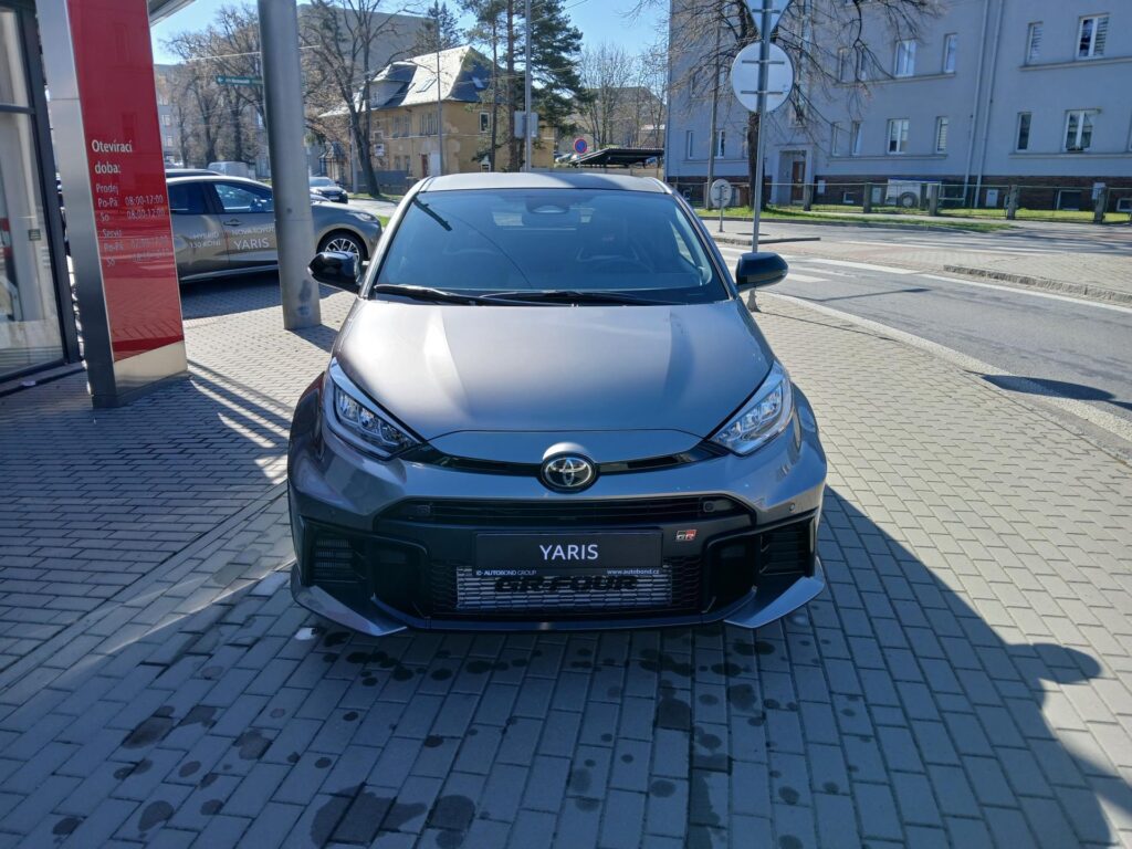Toyota GR Yaris  1.6 Turbo 280 k 6 AWD