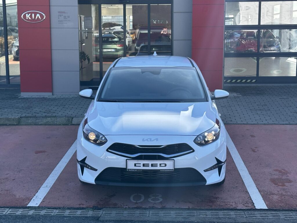 KIA Ceed  CD 1,5 T-GDi GPF SPIN (2025)