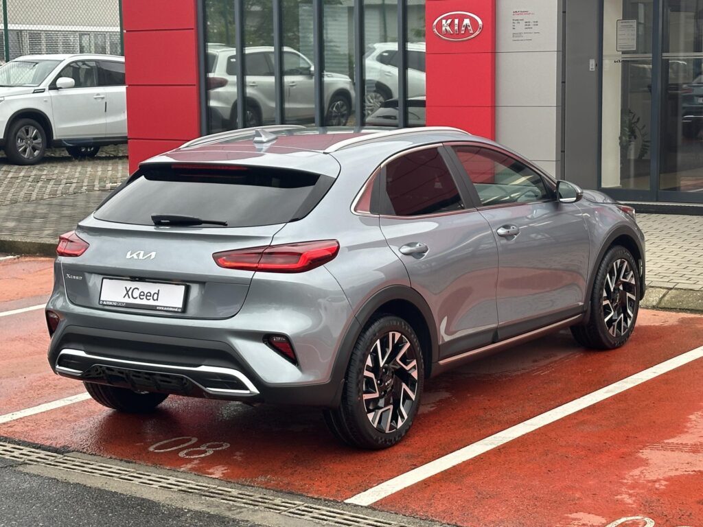KIA XCeed  1,5 T-GDi GPF TOP
