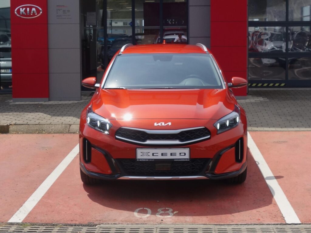 KIA XCeed  1,5 T-GDi GPF 7DCT TOP (2025)