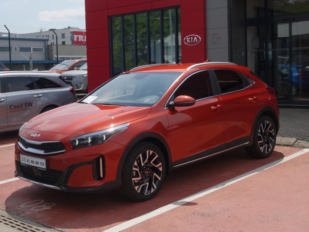 KIA XCeed  1,5 T-GDi GPF 7DCT TOP (2025)