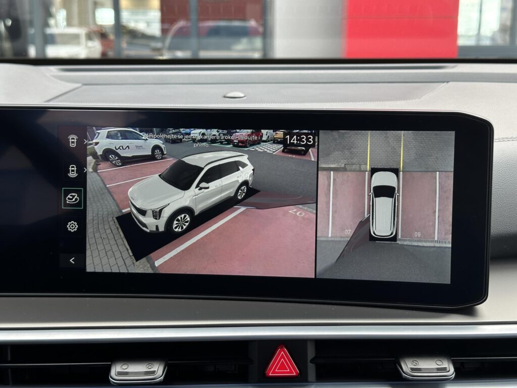 KIA Sorento  TOP 2,2 CRDi 4x4 8DCT +NAPA