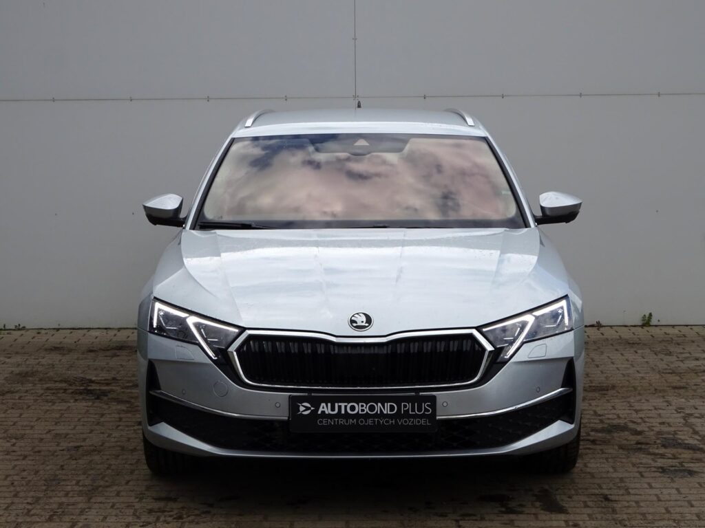 Škoda Octavia  2.0 TDI DSG / 110 kW Exclusive Selection