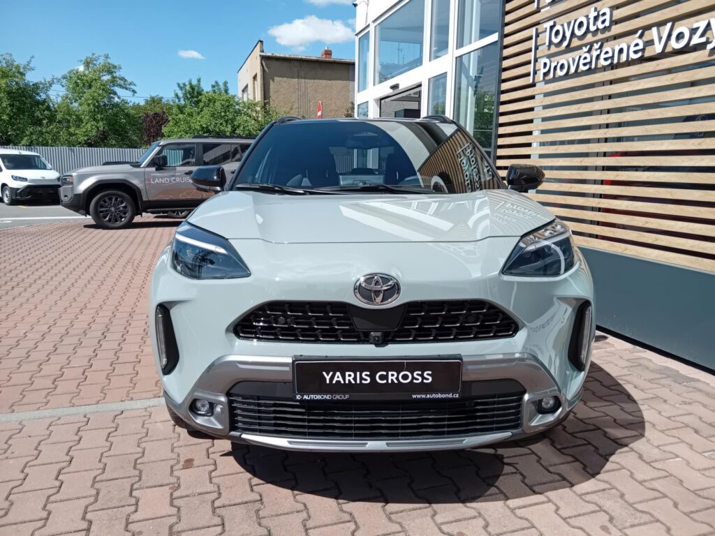 Toyota Yaris Cross  1.5 HEV 130K 4x4 PREMIERE EDITION + VIP