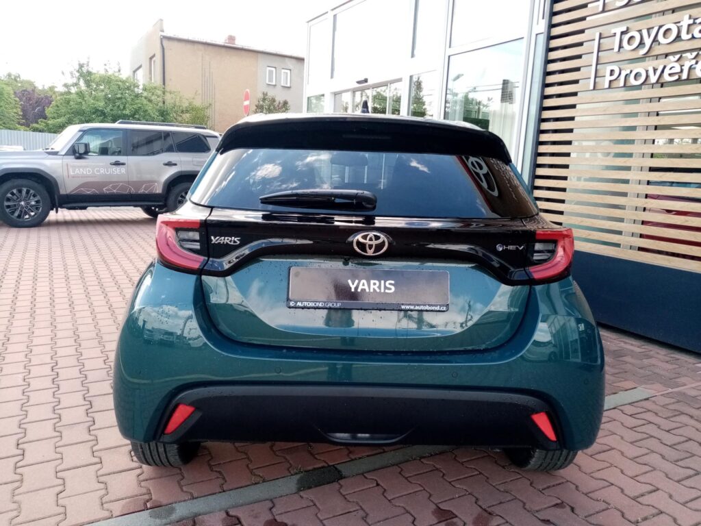 Toyota Yaris  1,5 HEV 116K 4x2 STYLE