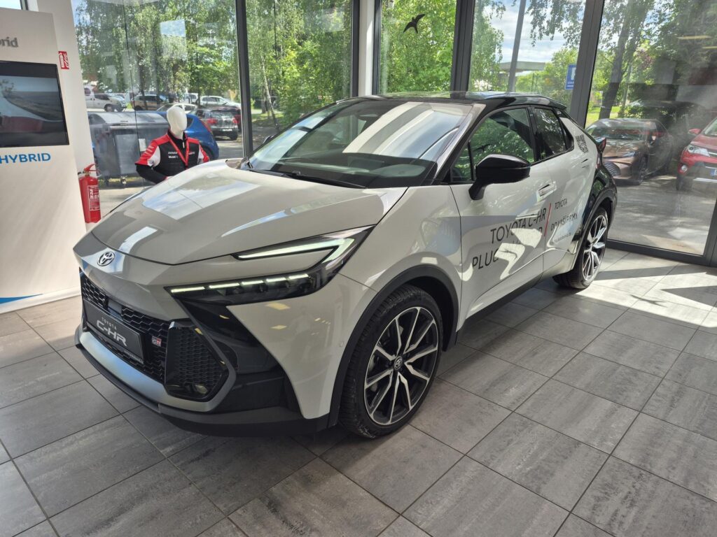 Toyota C-HR  GR SPORT Premiere Edition 2.0 Plug-in Hybrid (220k)