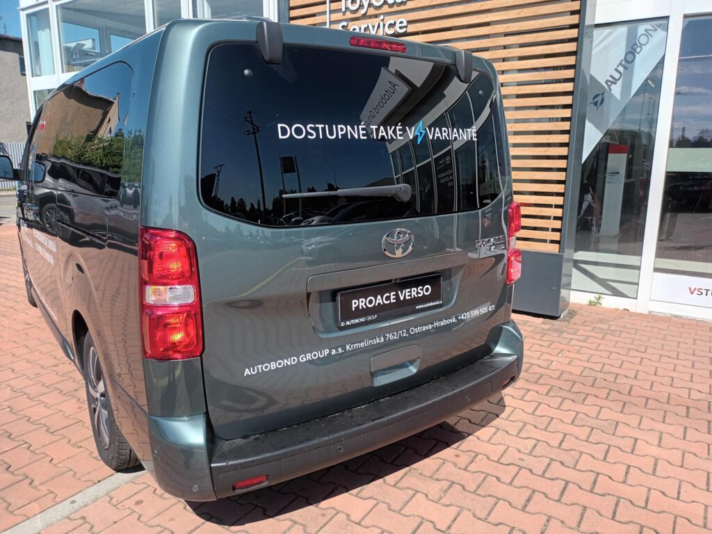 Toyota Proace Verso  2,0 Diesel 8AT VIP 7 míst