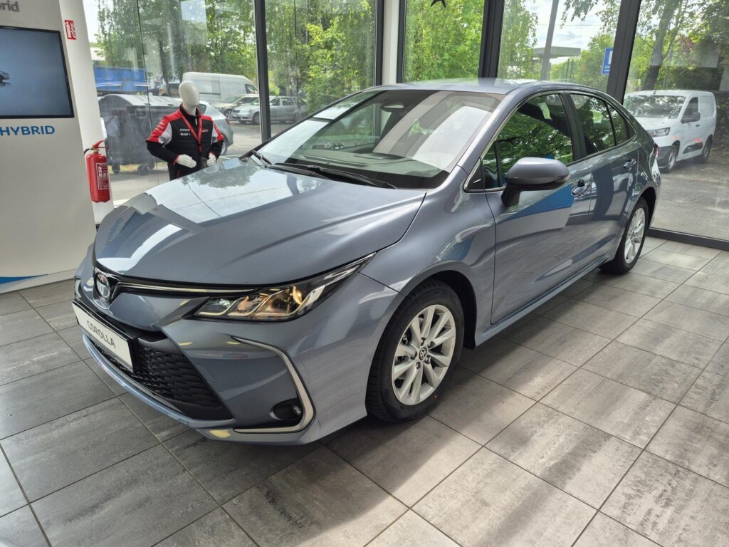 Toyota Corolla  SD Comfort KLASIK 1,5 Dynamic Force (125 k)