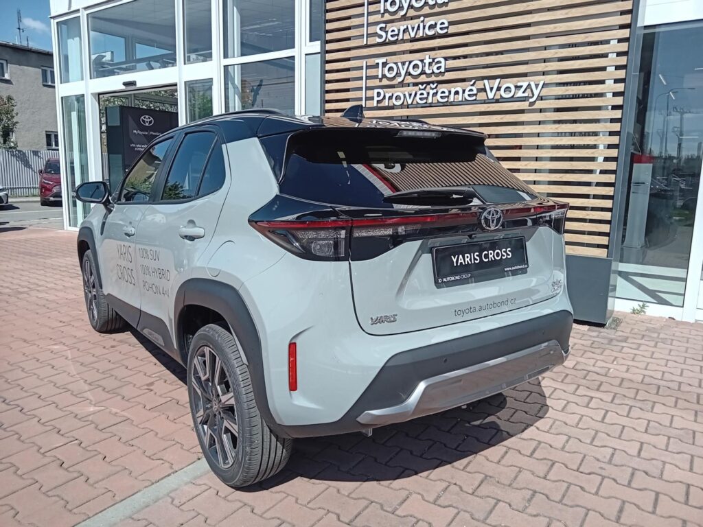 Toyota Yaris Cross  1.5 HEV 130K 4x4 PREMIERE EDITION + VIP