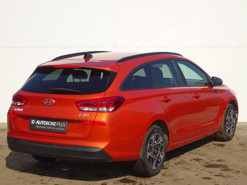 Hyundai i30  1.5 CVVT 71kW Smart Climate