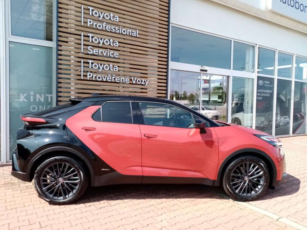 Toyota C-HR  2,0 HEV 4x4 TOKYO EDITION