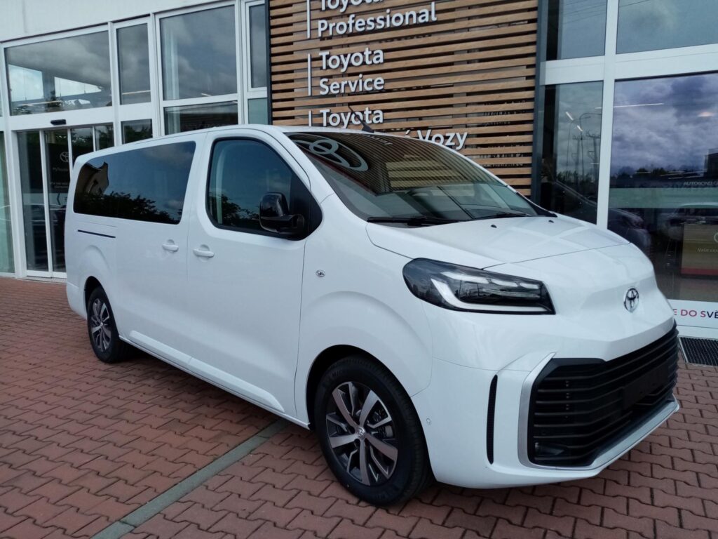 Toyota Proace Verso  2,0D 8AT BUSINESS + COMFORT 8 MÍST