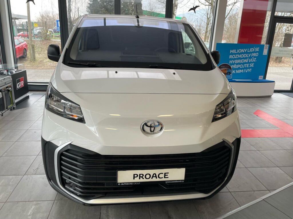Toyota ProAce  Panel Van L2, 2.0L Diesel (144 hp), 6MT Active