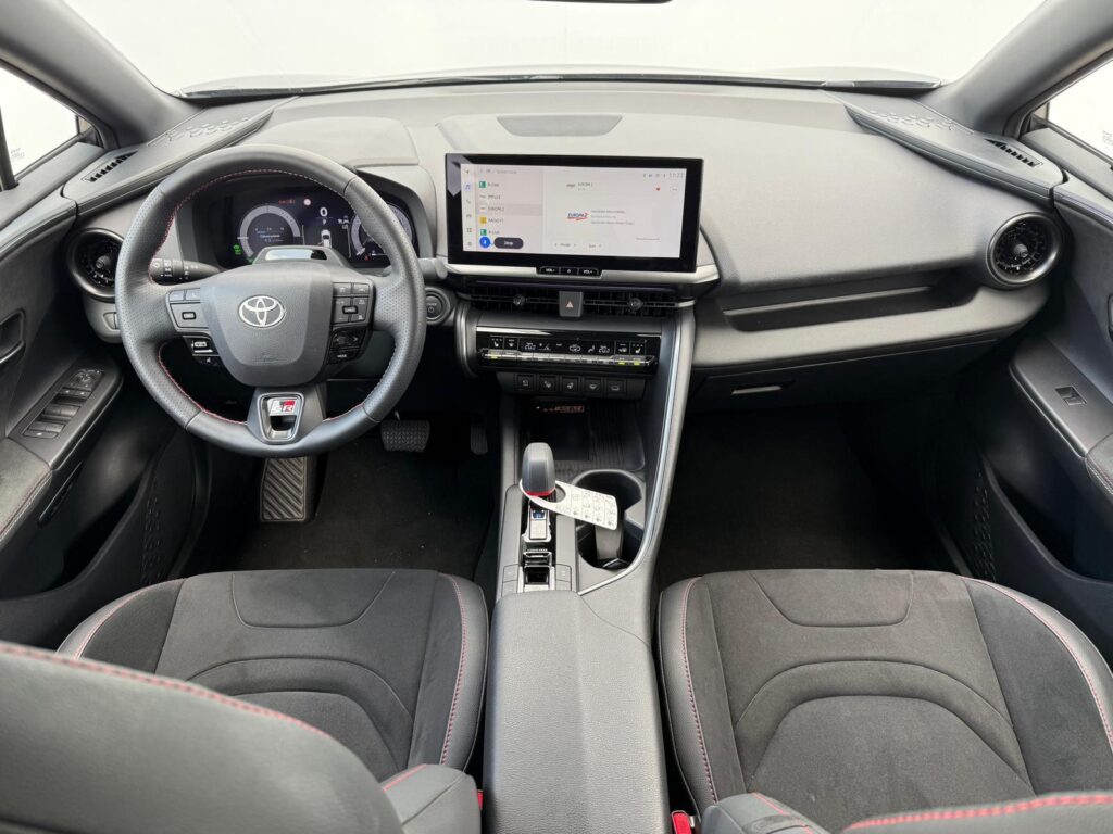 Toyota C-HR  2,0 PHEV E-CVT GR Sport