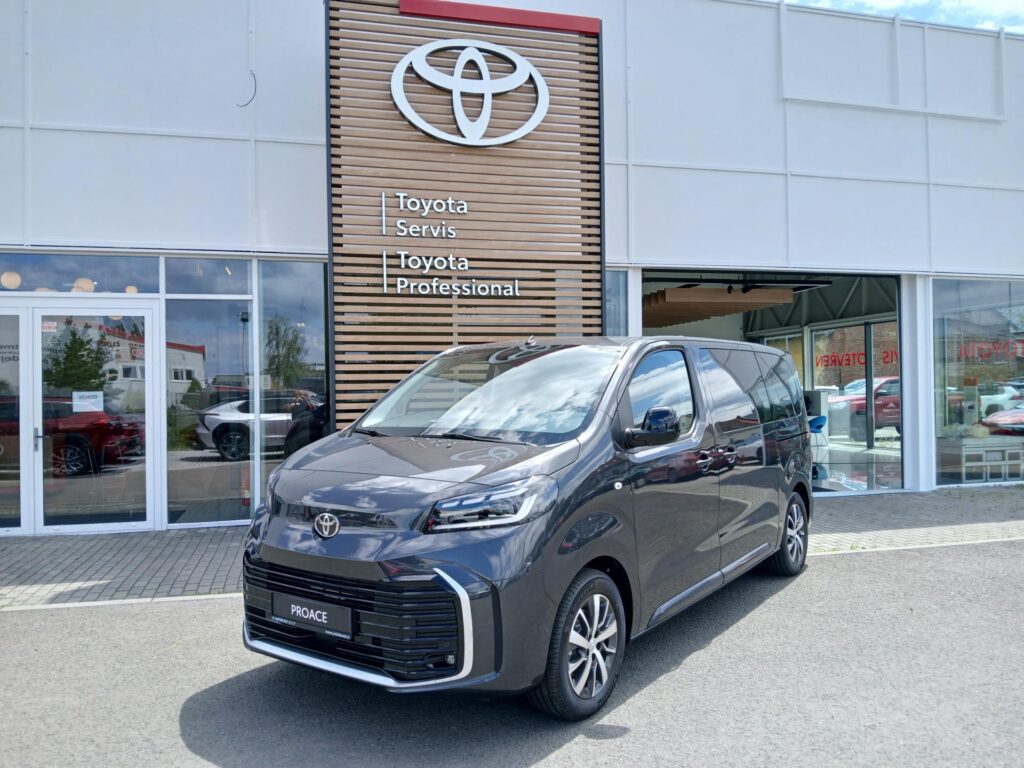 Toyota Proace Verso  2.0 D, 8 AT, Family 8S
