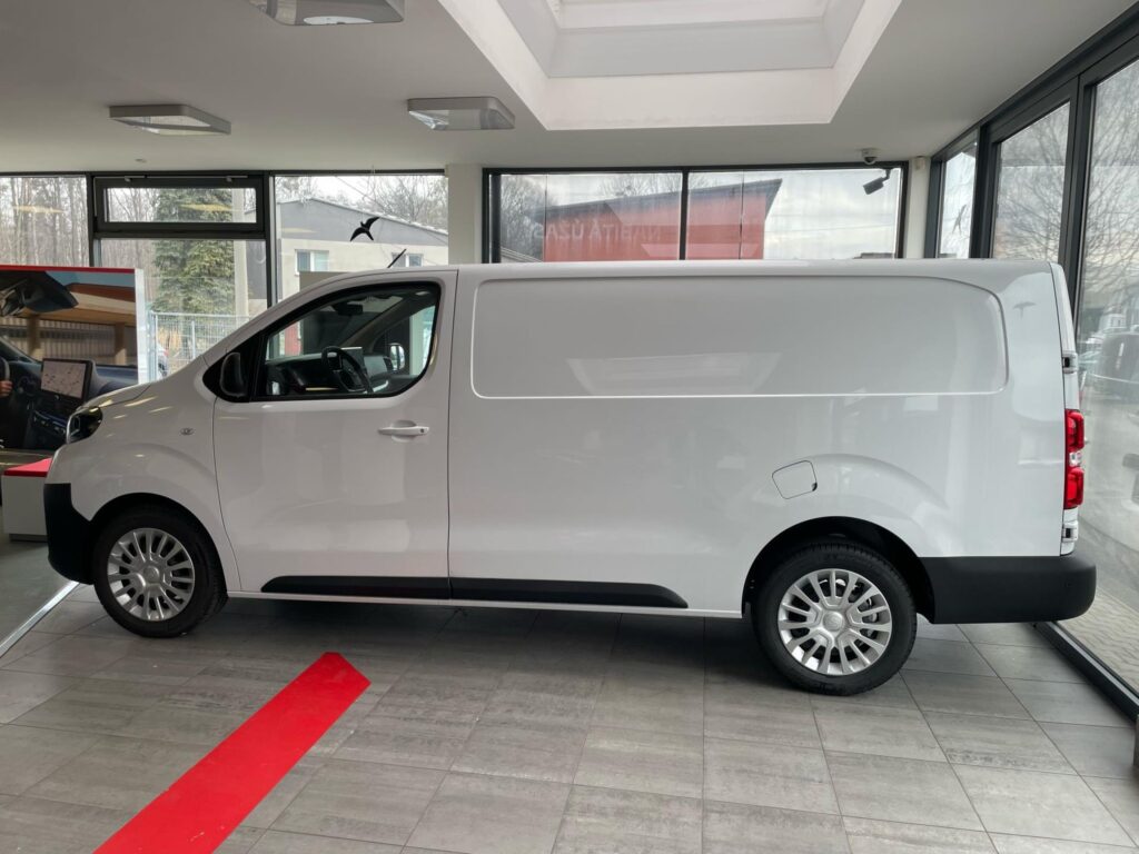 Toyota ProAce  Panel Van L2, 2.0L Diesel (144 hp), 6MT Active