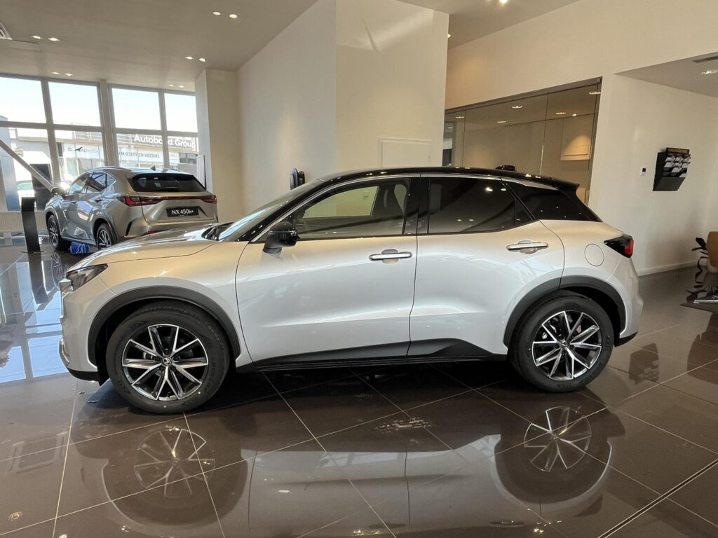 Lexus LBX  EMOTION TECH