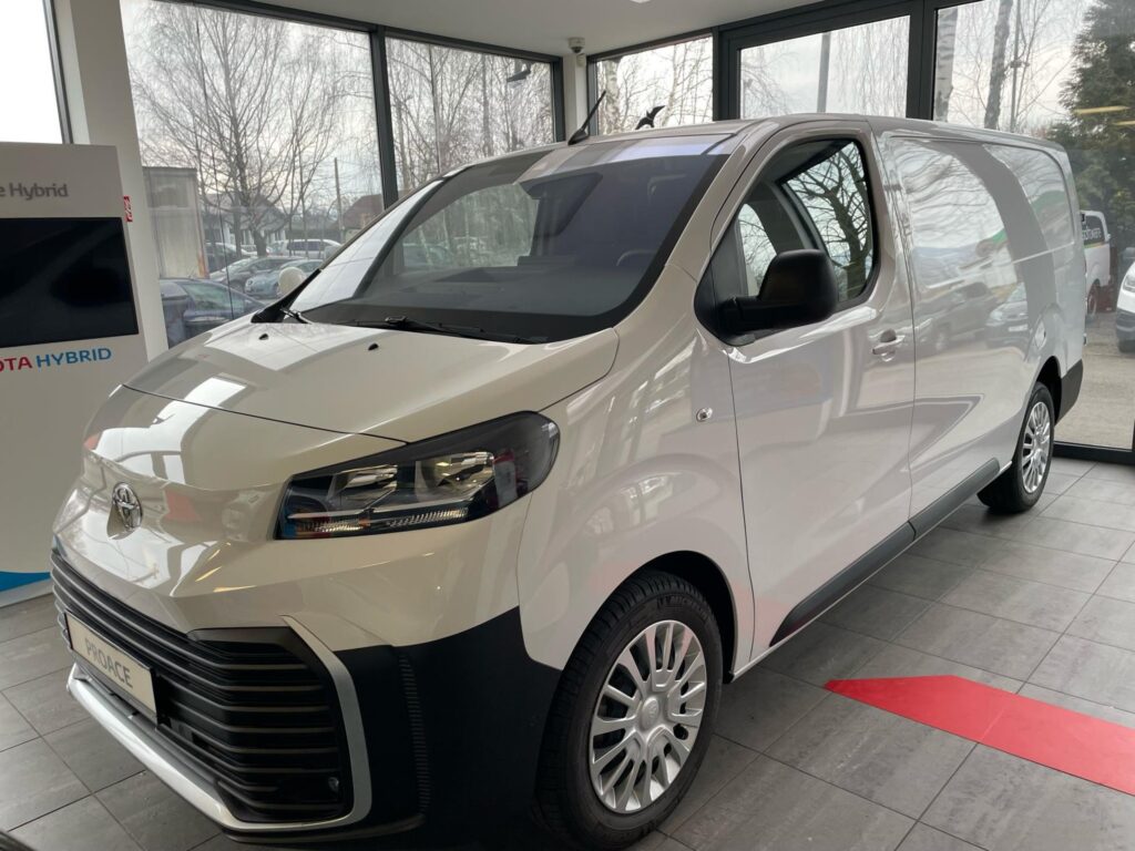 Toyota ProAce  Panel Van L2, 2.0L Diesel (144 hp), 6MT Active