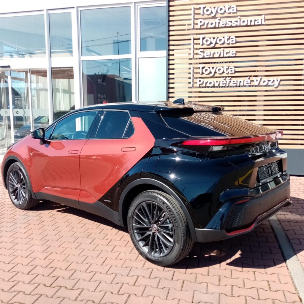 Toyota C-HR  2,0 HEV 4X4  TOKYO EDITION