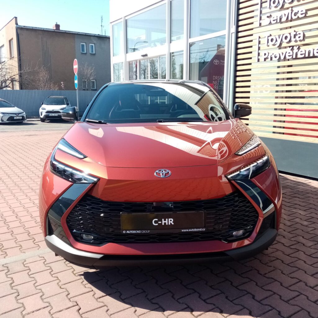 Toyota C-HR  2,0 HEV 4X4  TOKYO EDITION