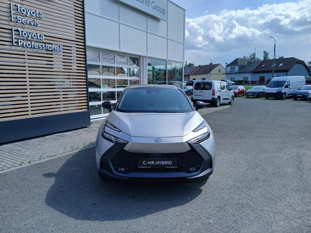 Toyota C-HR  1.8 HEV, CVT