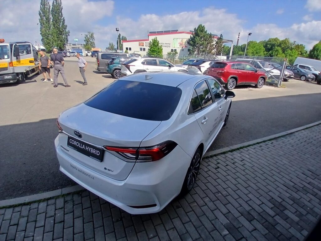 Toyota Corolla  1,8 HEV STYLE