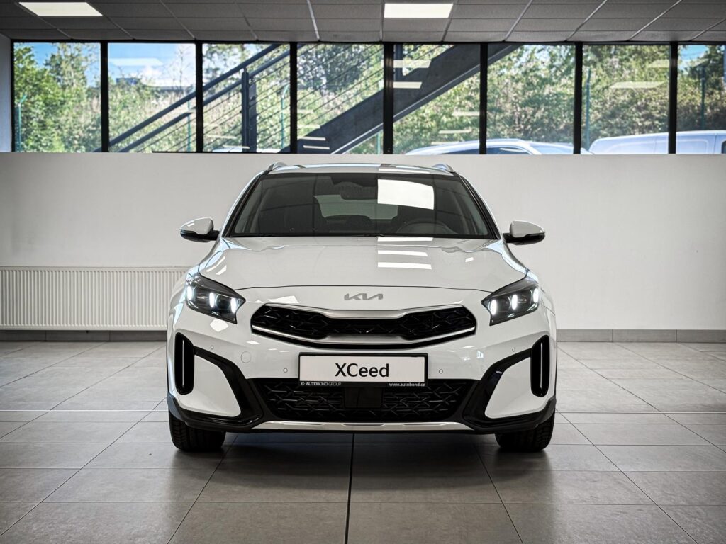 KIA XCeed  1,5 T-GDi 7DCT TOP (2025)