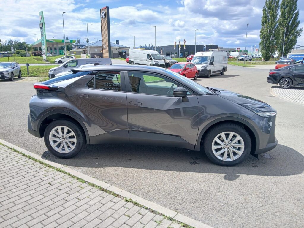 Toyota C-HR  1.8 HEV, CVT