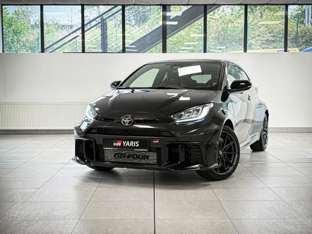 Toyota GR Yaris  1.6 6MT  Dynamic +VIP