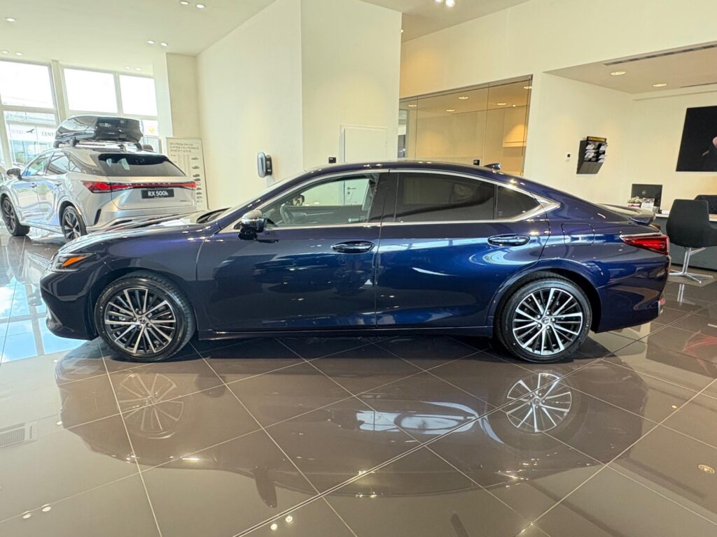 Lexus ES 300h  Prestige Top
