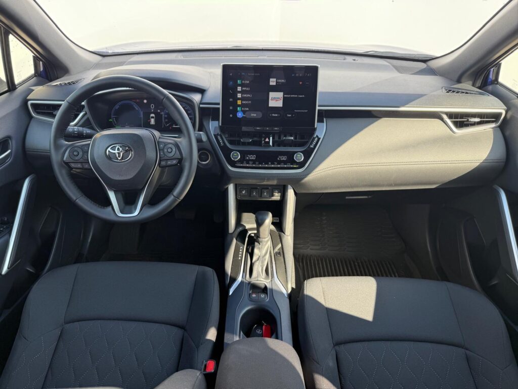 Toyota Corolla Cross  2.0 HSD e-CVT Style AWD-i