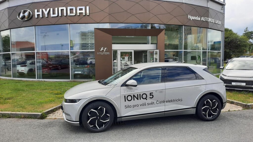 Hyundai Ioniq 5  5 POWER 77 kWh  325k Style Premium 4x4