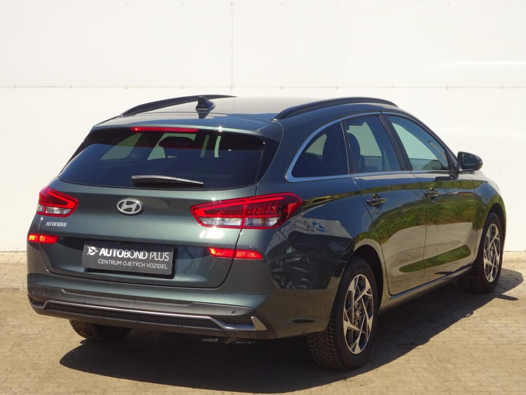 Hyundai i30  1.5 T-GDI MHEV DCT Style