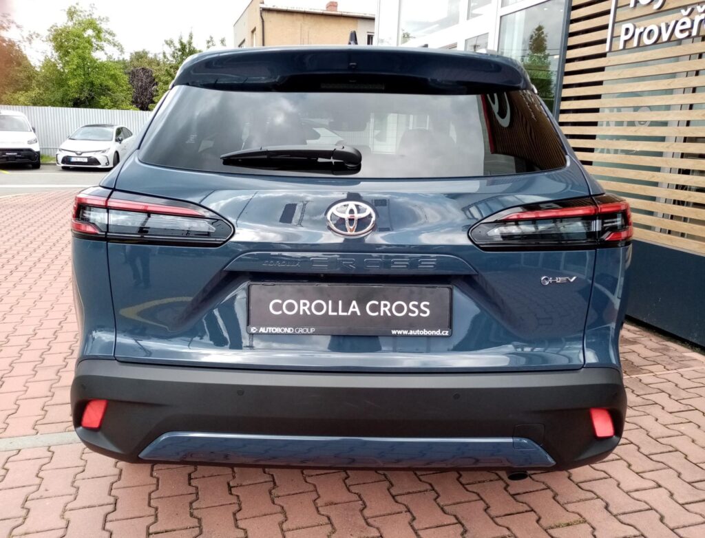 Toyota Corolla Cross  2,0 HEV 4x2 EXECUTIVE + SKYVIEW