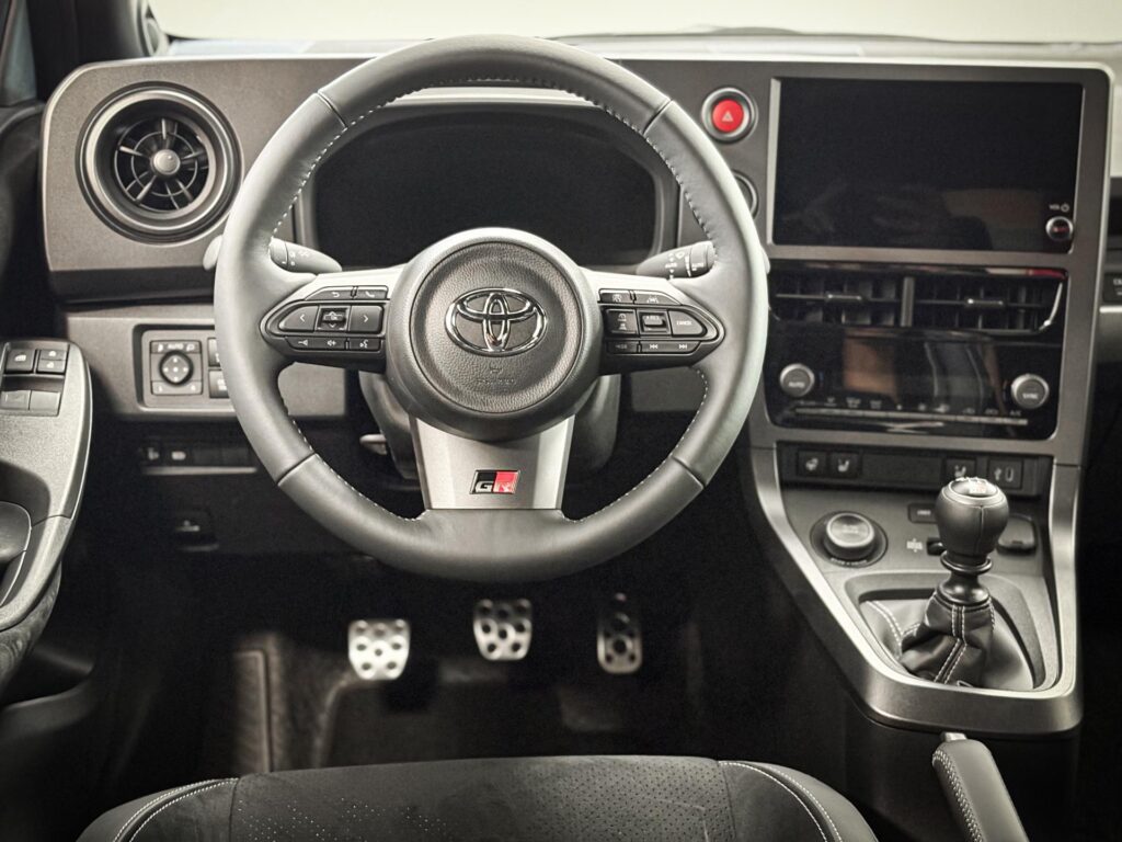 Toyota GR Yaris  1.6 6MT  Dynamic +VIP