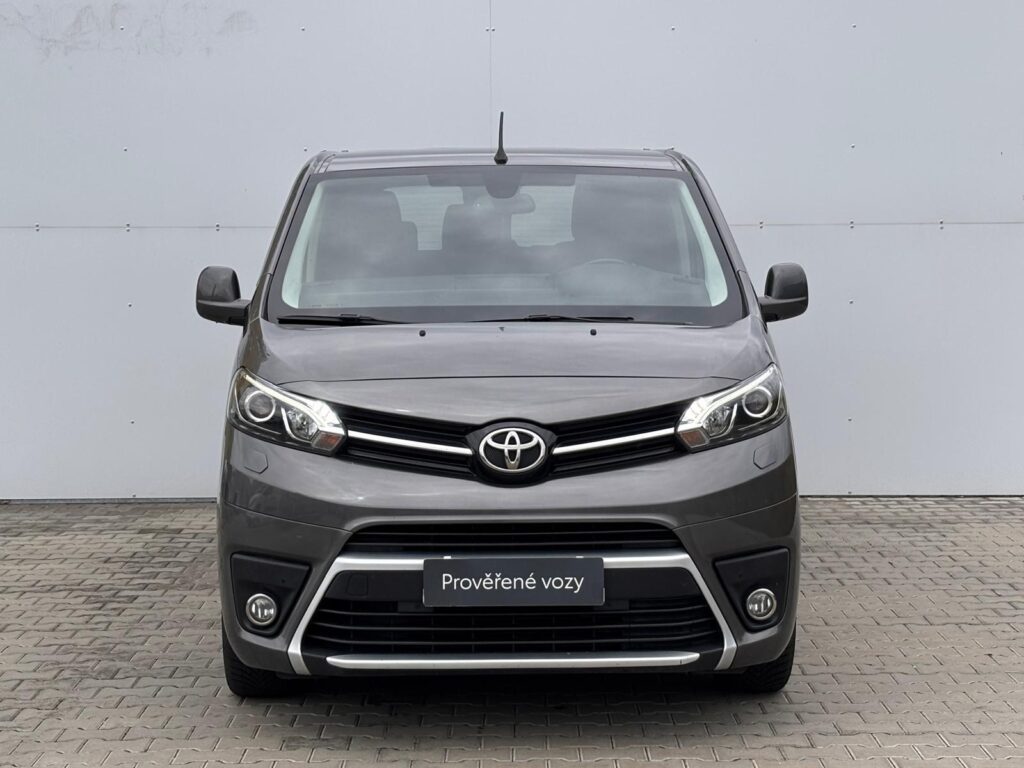 Toyota Proace Verso  2.0 D-4D L0 Shuttle AT