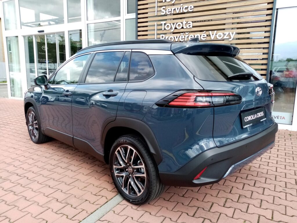 Toyota Corolla Cross  2,0 HEV 4x2 EXECUTIVE + SKYVIEW